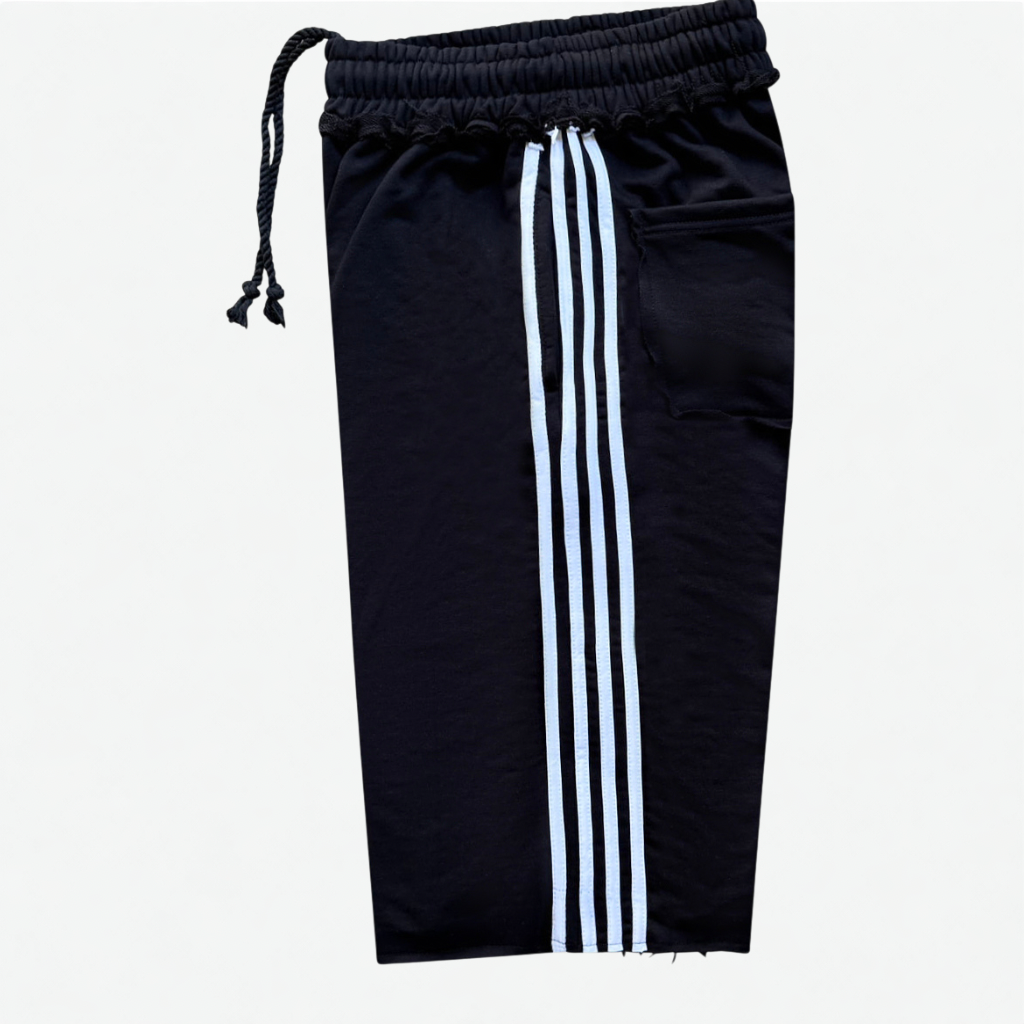 STRIPED BAGGY SHORTS