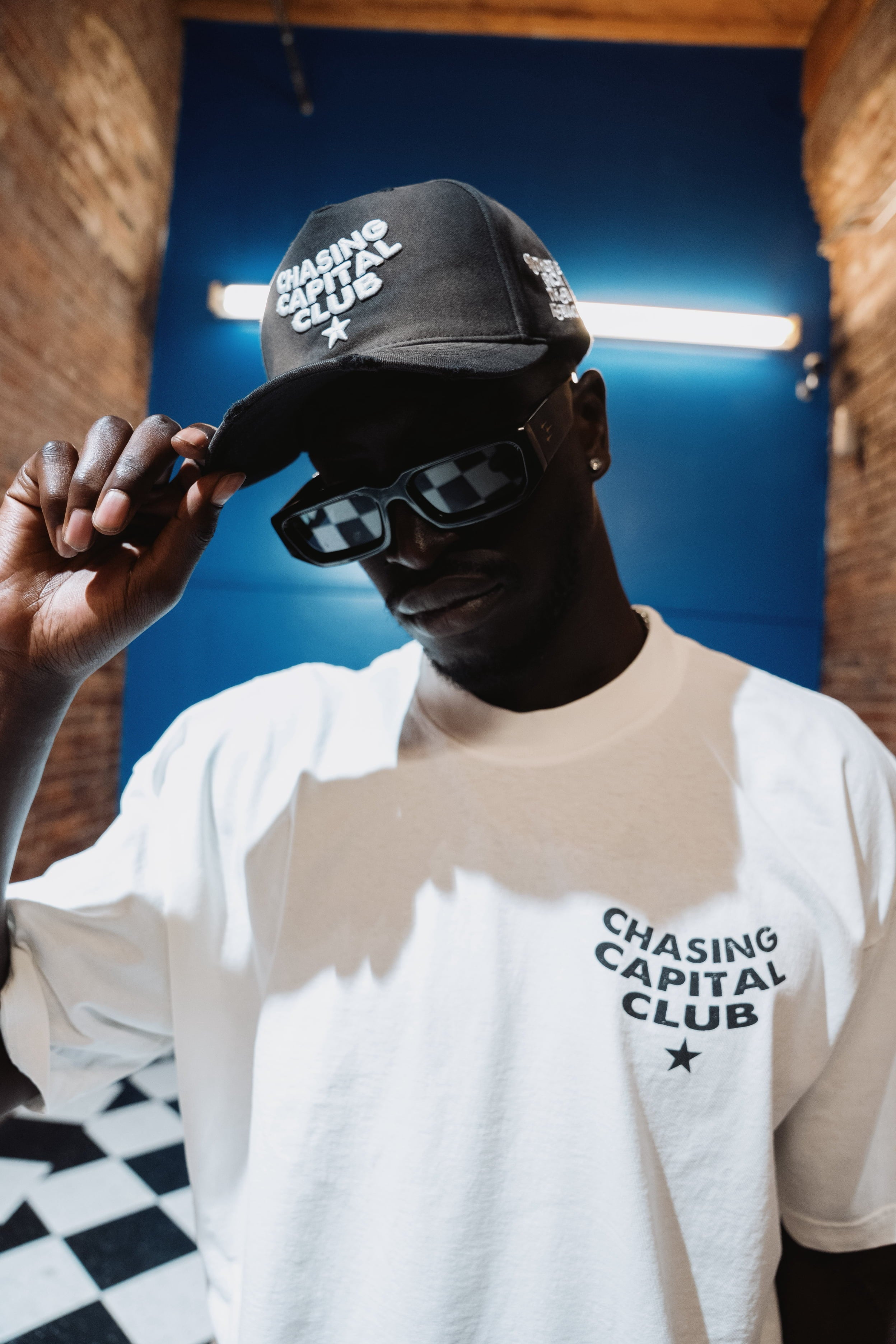 MEDAL LOGO SNAPBACK